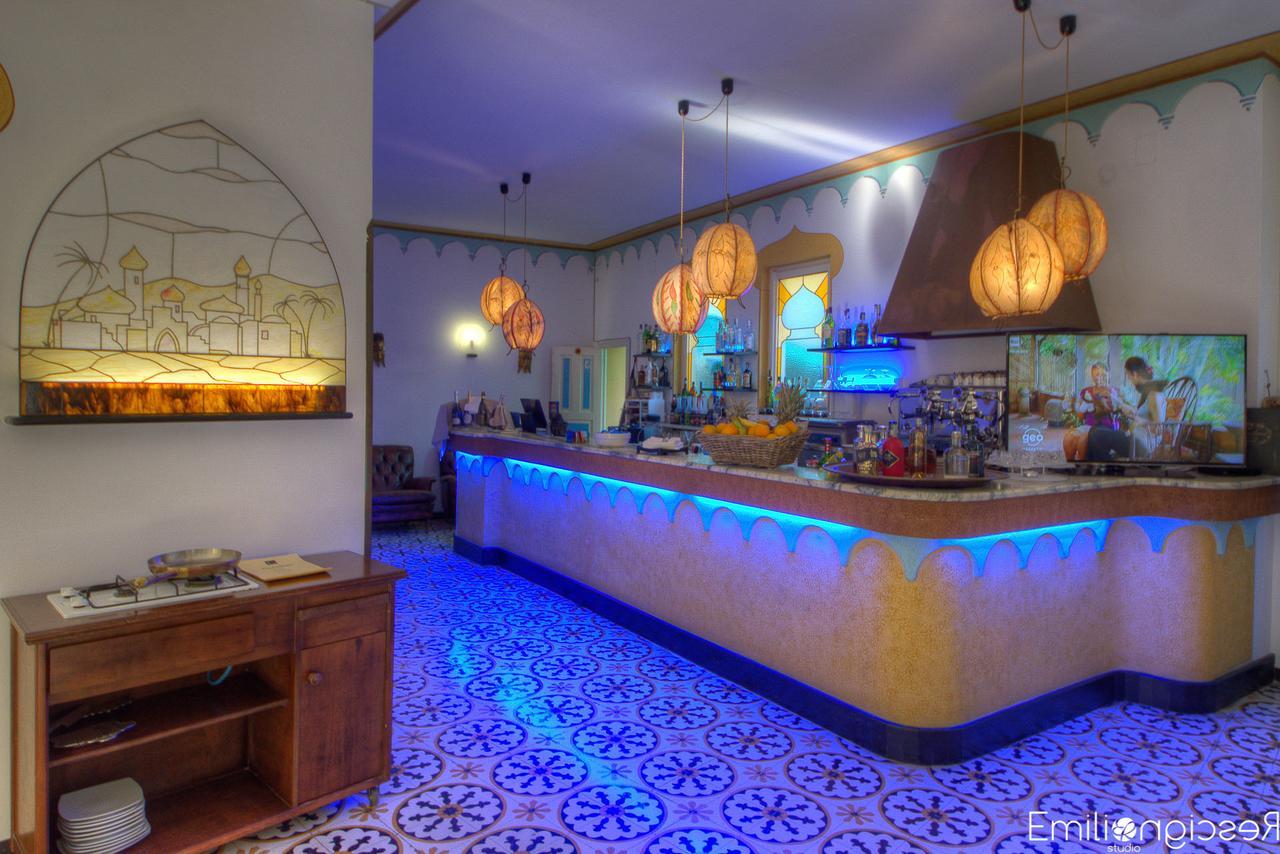 Hotel Arabesque Varigotti Esterno foto