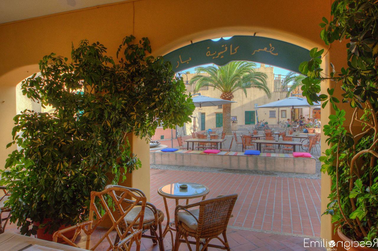 Hotel Arabesque Varigotti Esterno foto