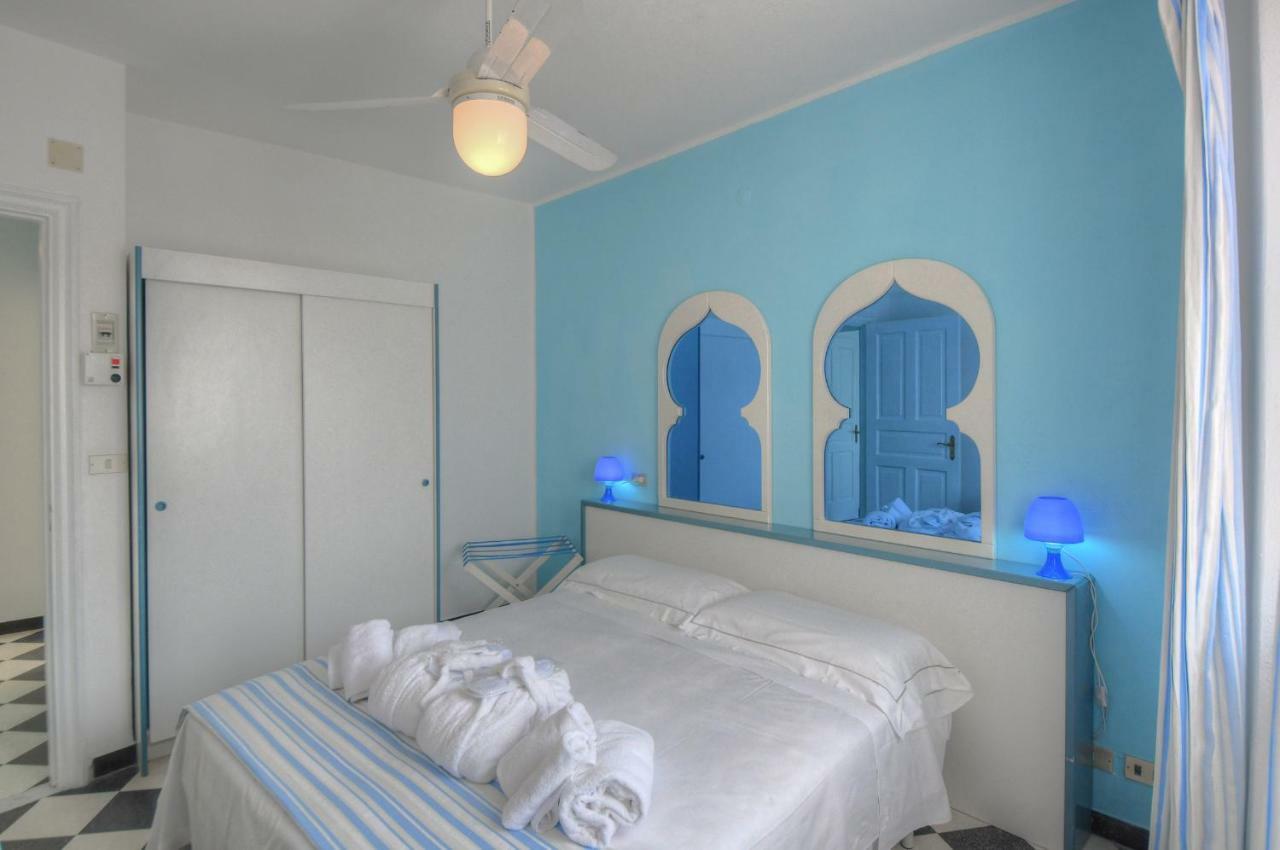 Hotel Arabesque Varigotti Esterno foto